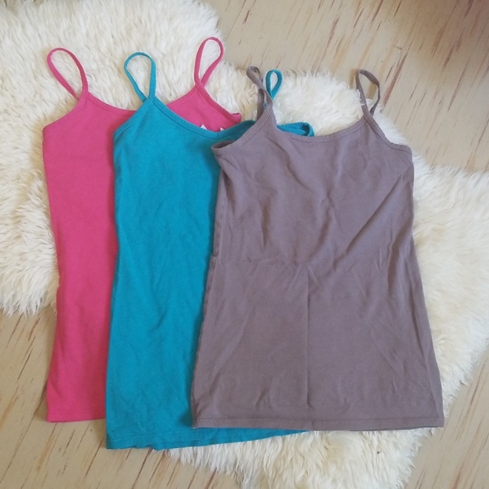 BKE tanks. Size medium, medium, small
